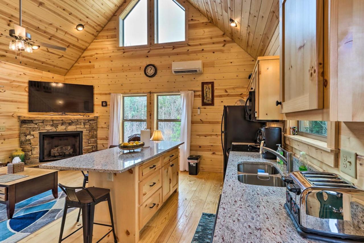 Cozy Mtn Cabin Spacious Deck And Forest Views! Murphy Kültér fotó